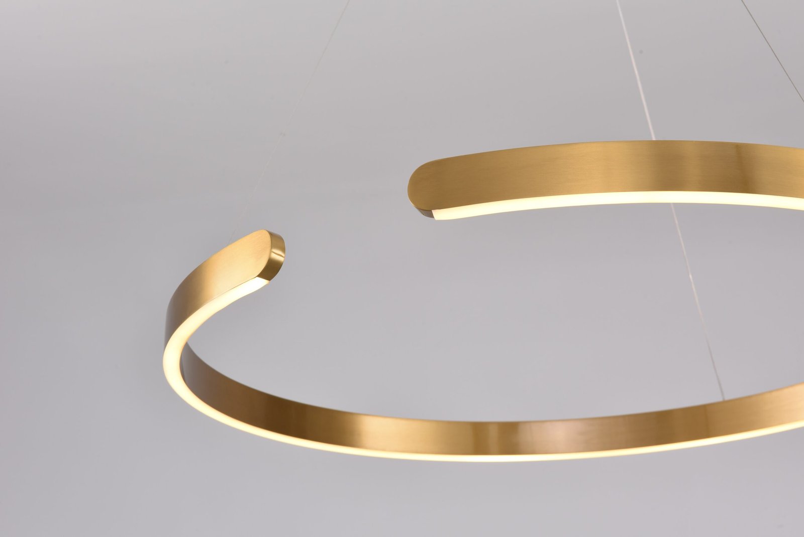 Hanglamp Aura in goud