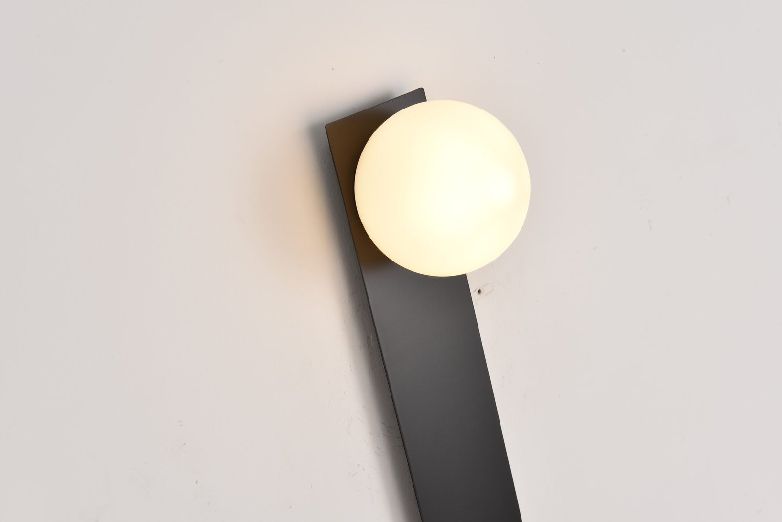 Wandlamp Nova in zwart