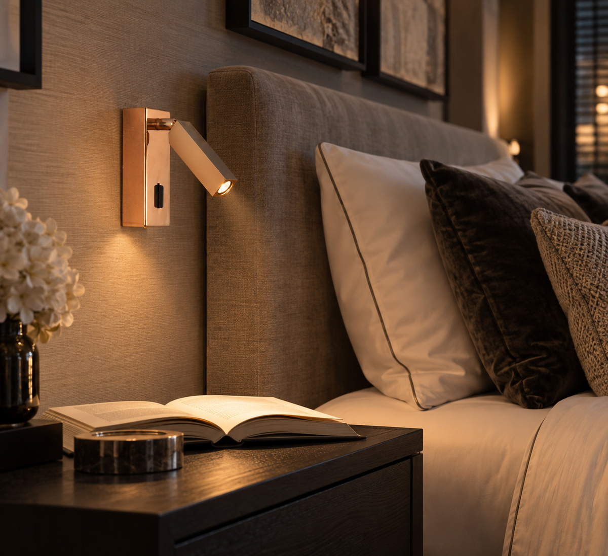 Wandlamp Vero in roségoud, detailfoto
