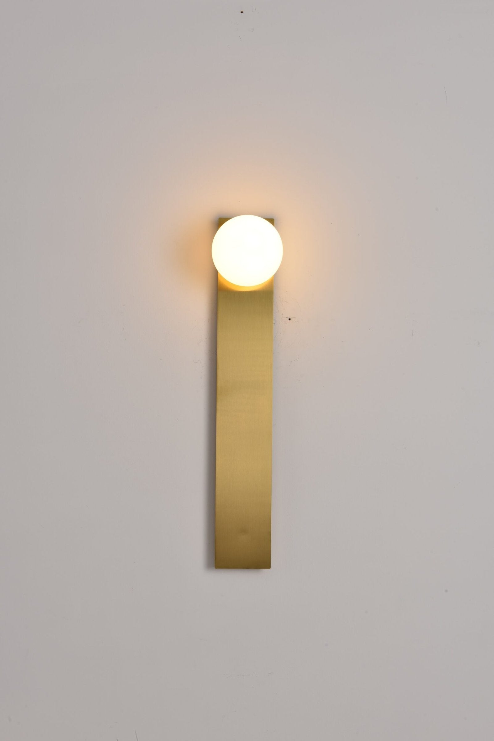 Wandlamp Nova in goud