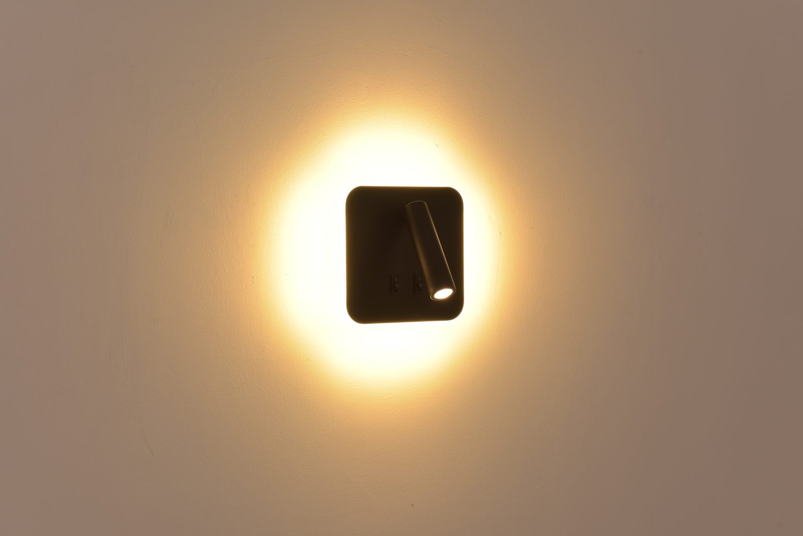 Wandlamp Versa