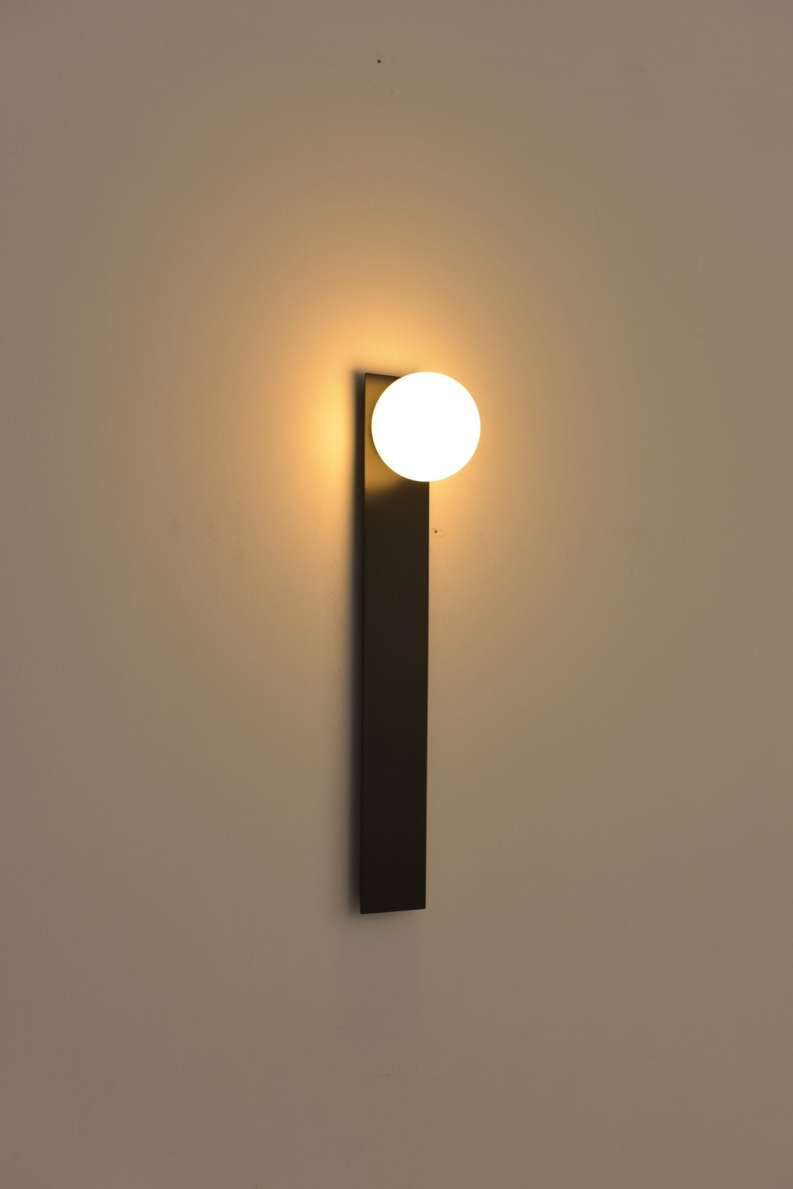 Wandlamp Nova in zwart