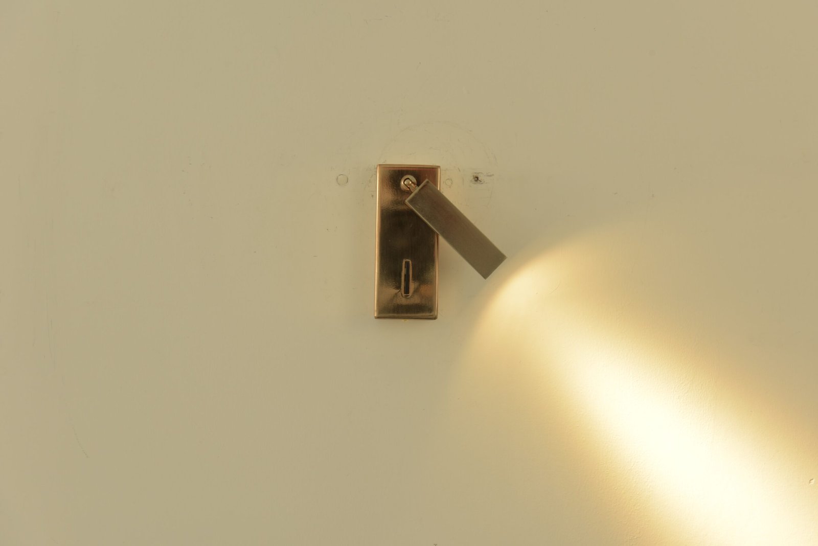 Wandlamp Vero in brons