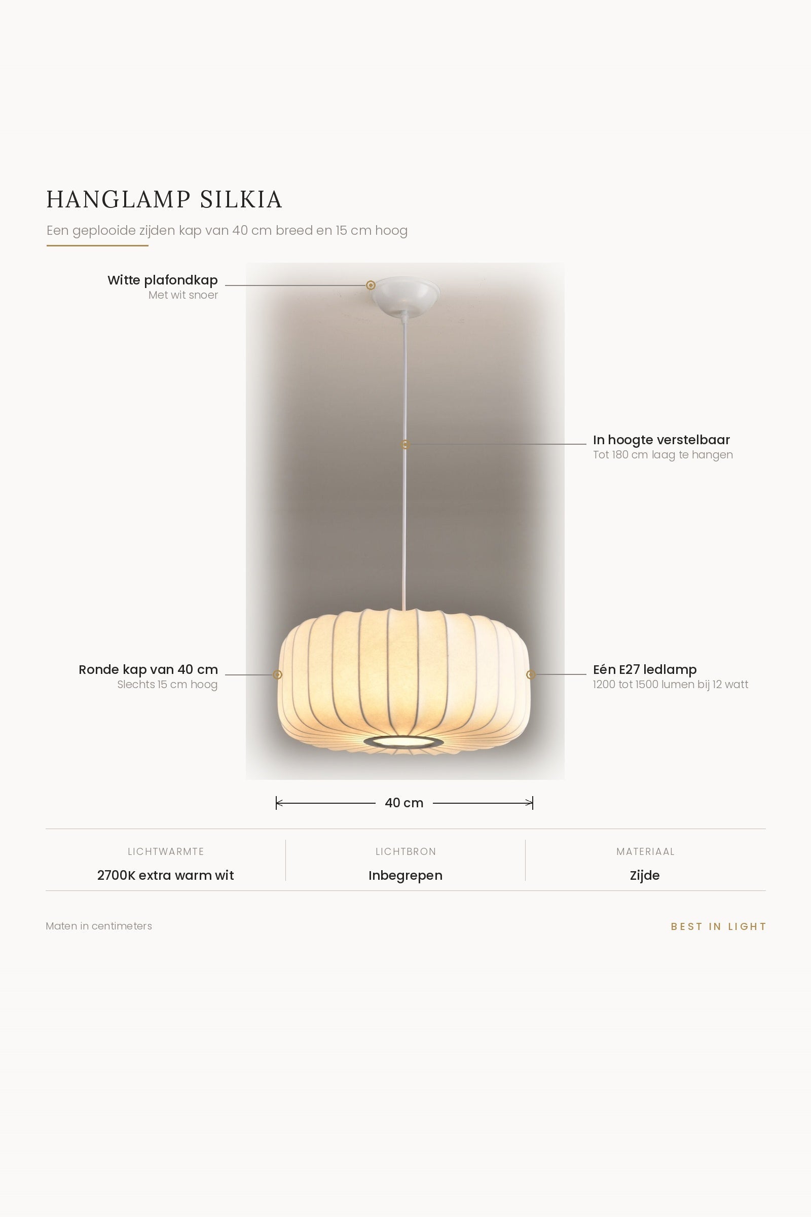 Hanglamp Silkia met maten en kenmerken: geplooide zijden kap van 40 cm breed en 15 cm hoog, verstelbaar tot 180 cm, E27 ledlamp inbegrepen